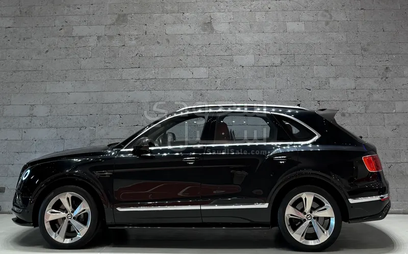 2018 بنتلي بنتايجا