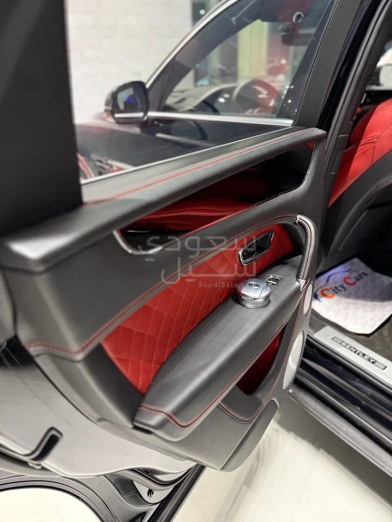 2018 بنتلي بنتايجا