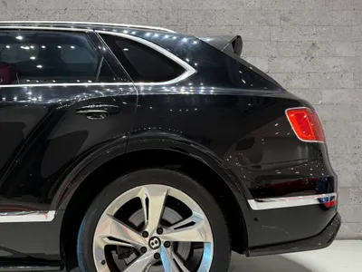 2018 بنتلي بنتايجا