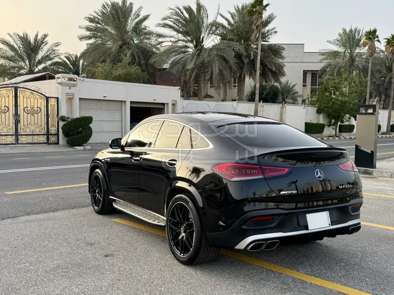 2022 مرسيدس - بنز جي إل إي 63إس أي إم جي