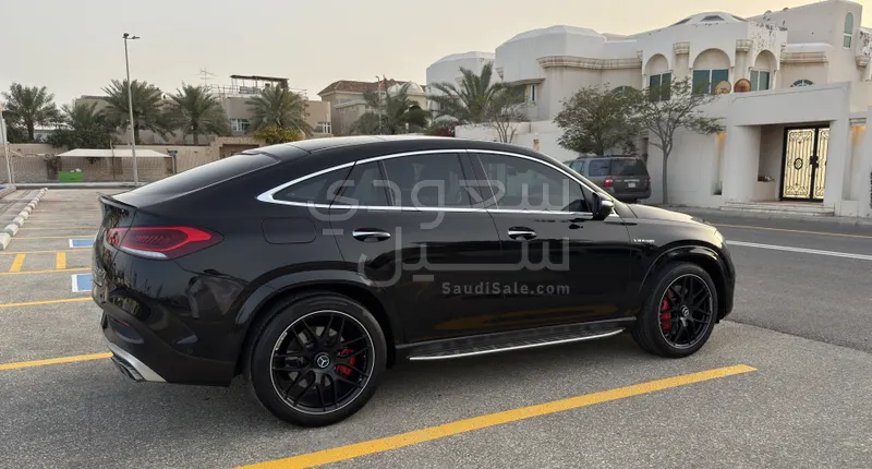 2022 مرسيدس - بنز جي إل إي 63إس أي إم جي