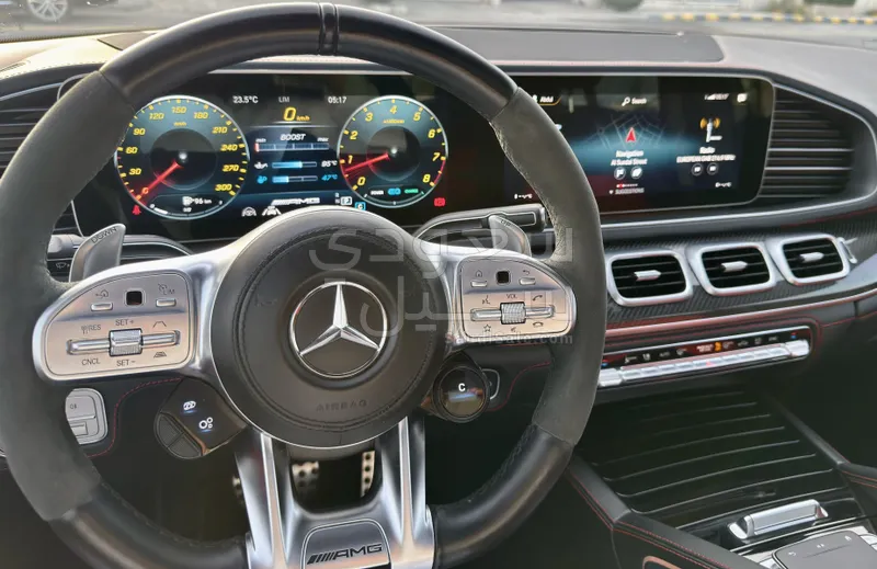 2022 مرسيدس - بنز جي إل إي 63إس أي إم جي