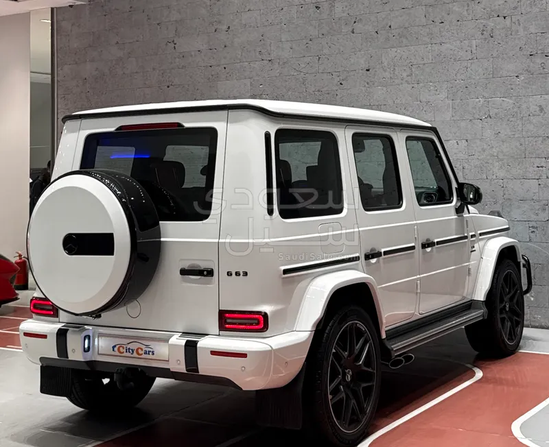 2021 مرسيدس - بنز جي 63