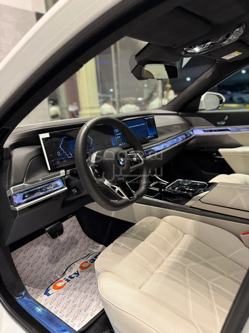 2026 بي ام دبليو الفئة السابعة 740أي