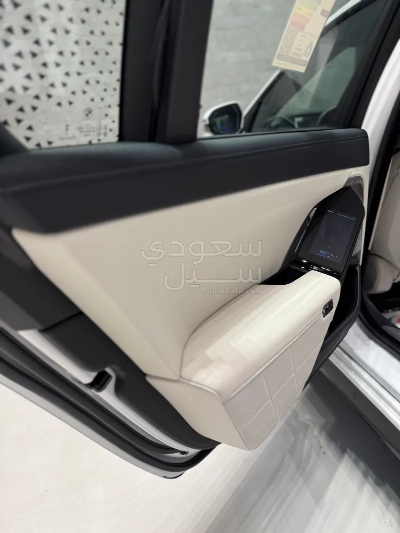 2026 بي ام دبليو الفئة السابعة 740أي