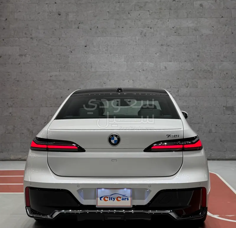 2026 بي ام دبليو الفئة السابعة 740أي