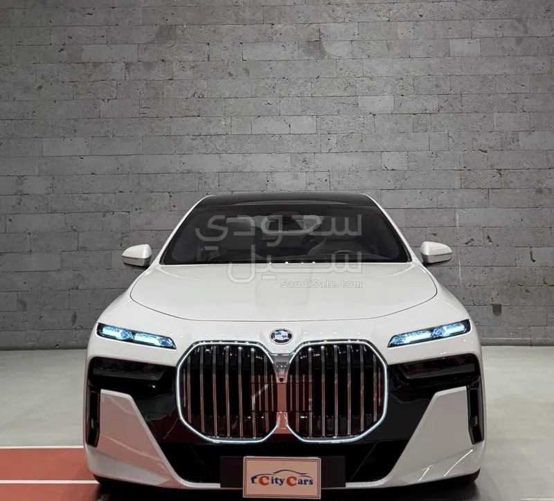 2026 بي ام دبليو الفئة السابعة 740أي