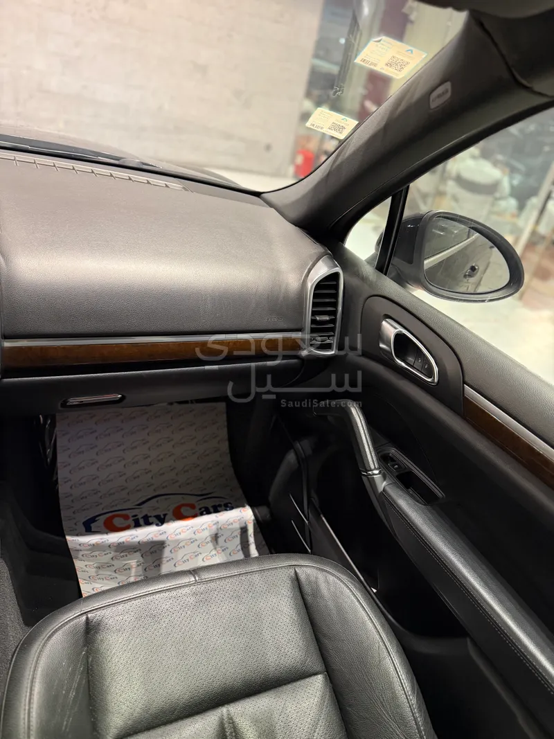 2014 بورش كايين اس