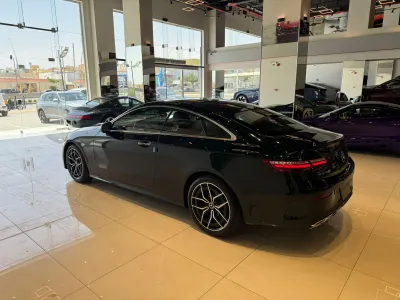 2023 مرسيدس - بنز إي 300