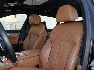 2020 بي ام دبليو الفئة السابعة 730 إل أي