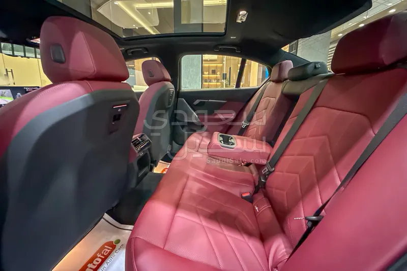 2026 بي ام دبليو الفئة الخامسة 520 أي