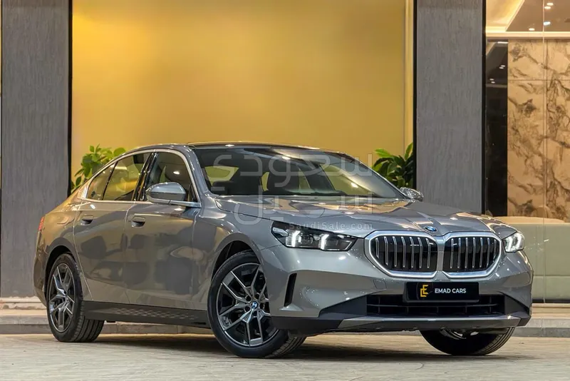 2026 بي ام دبليو الفئة الخامسة 520 أي