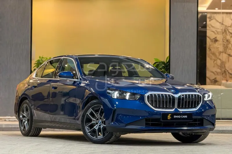 2026 BMW 5 Series 520i