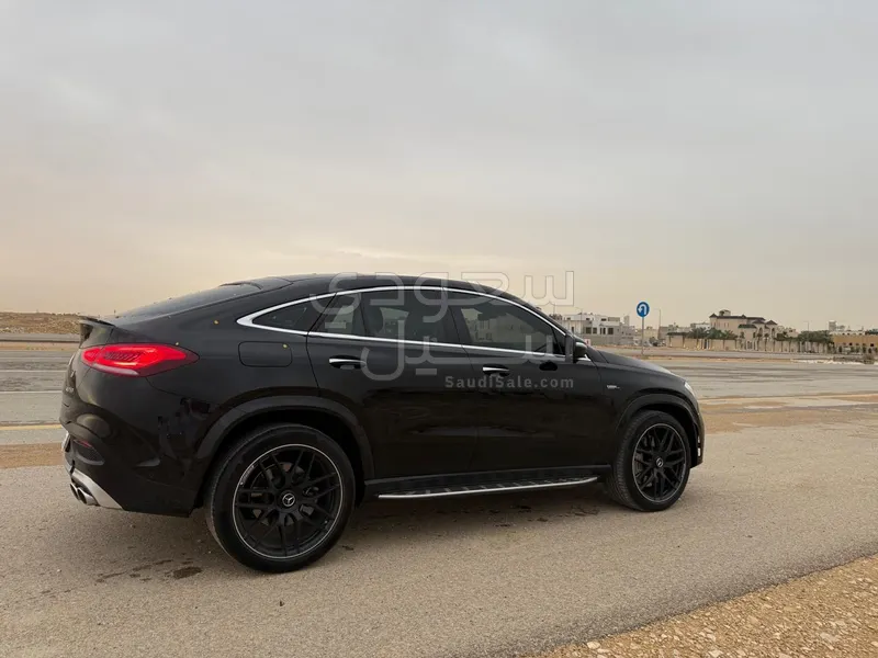 2022 مرسيدس - بنز جي إل إي 53 أي إم جي