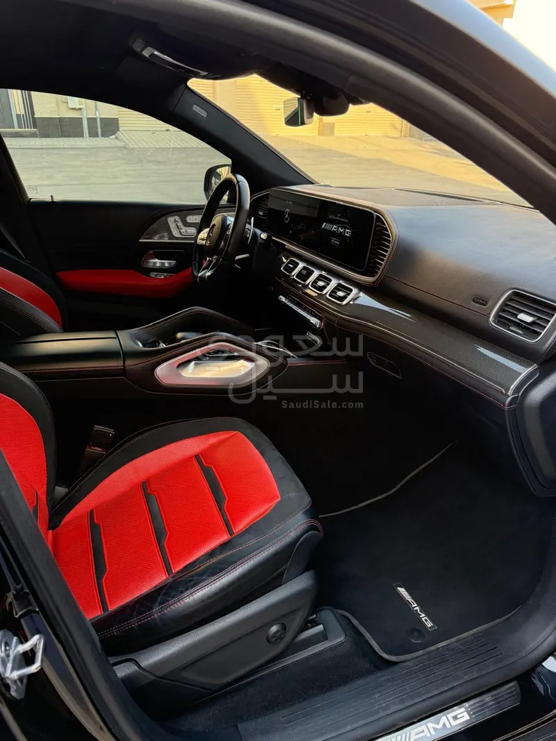 2022 مرسيدس - بنز جي إل إي 53 أي إم جي