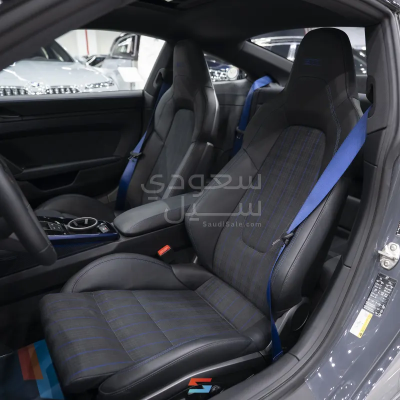 2025 بورش 911 كاريرا تي