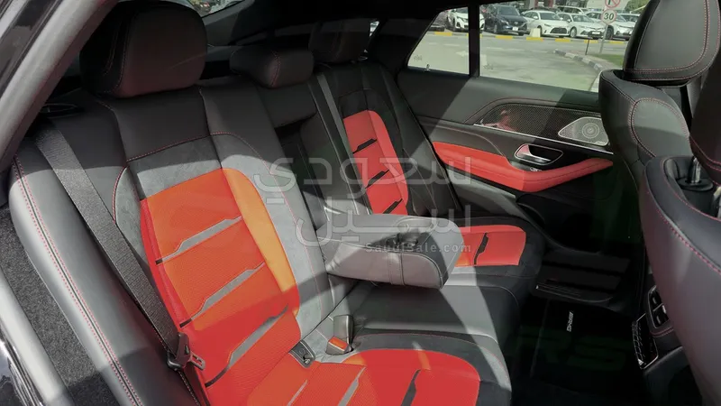 2026 مرسيدس - بنز جي إل إي 63إس أي إم جي