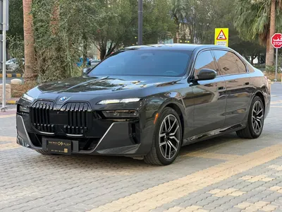 2023 BMW 7 Series 740i