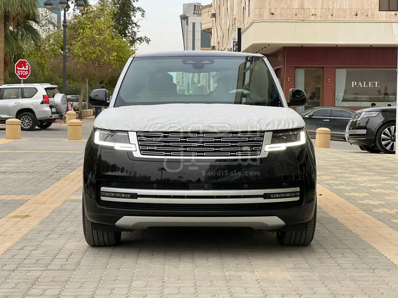 2026 لاند روفر رينج روفر اوتوبيوغرافي