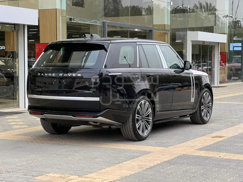 2026 لاند روفر رينج روفر اوتوبيوغرافي