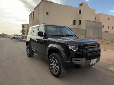 2025 لاند روفر ديفيندر 110