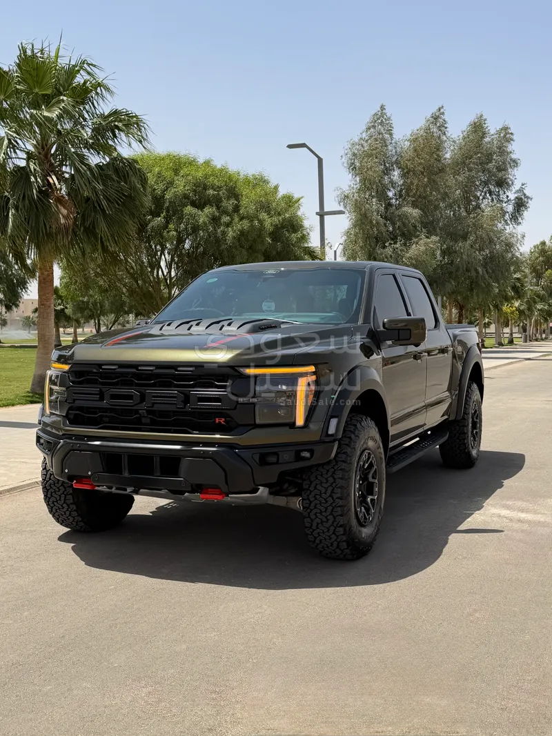 2024 فورد اف 150 رابتور ار