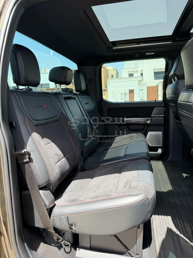 2024 فورد اف 150 رابتور ار