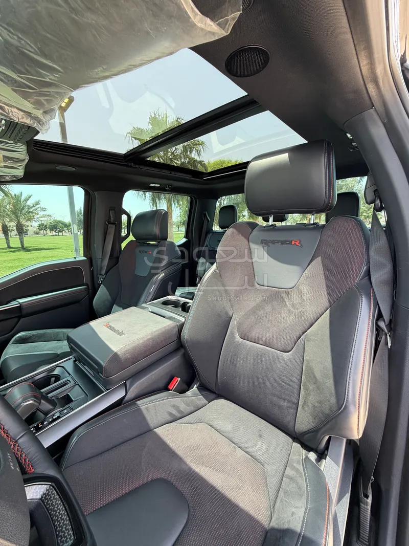 2024 فورد اف 150 رابتور ار