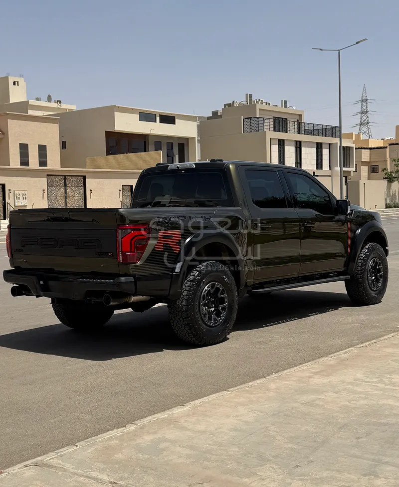 2024 فورد اف 150 رابتور ار