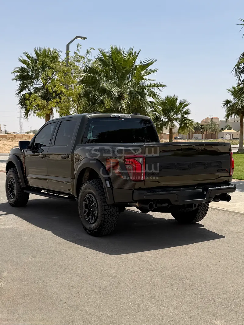 2024 فورد اف 150 رابتور ار