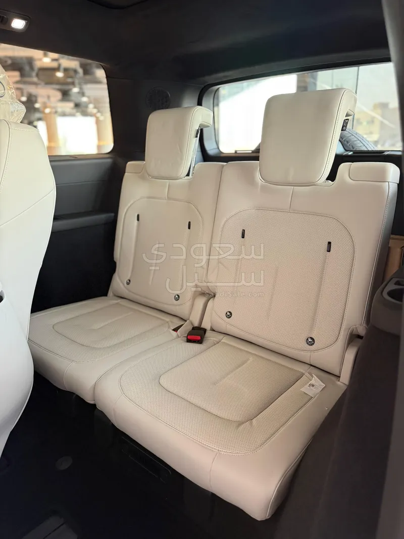 2026 روكس 01 أدماس