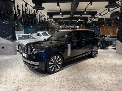 2024 لاند روفر رينج روفر اس في اوتوبيوغرافي