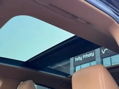 2023 لكزس إي إس 350