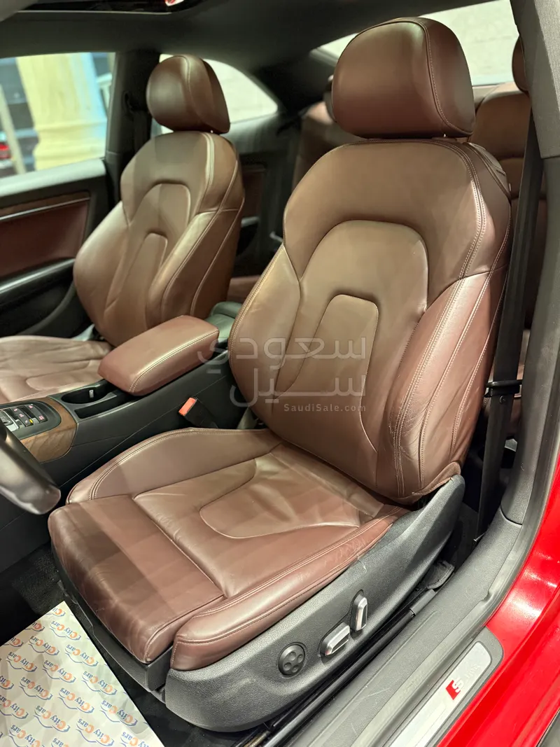 2014 اودي اي 5