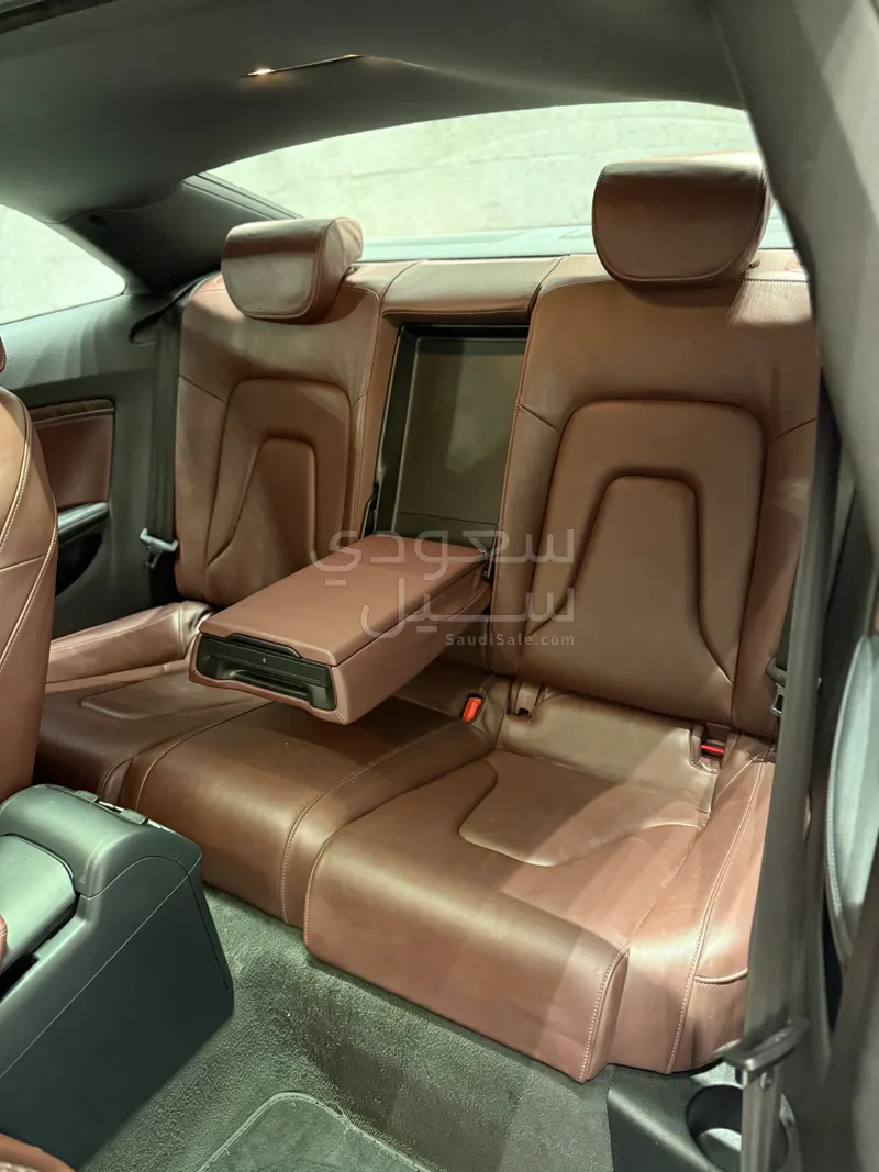 2014 اودي اي 5