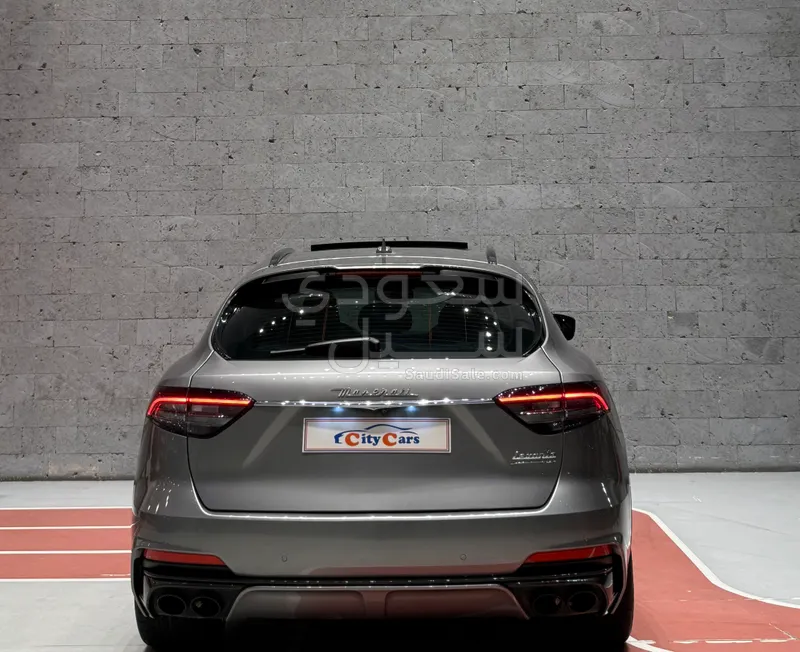 2020 Maserati Levante