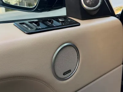 2015 لاند روفر رينج روفر فوج