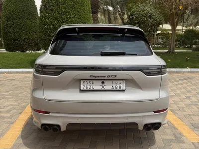 2022 بورش كايين جي تي اس