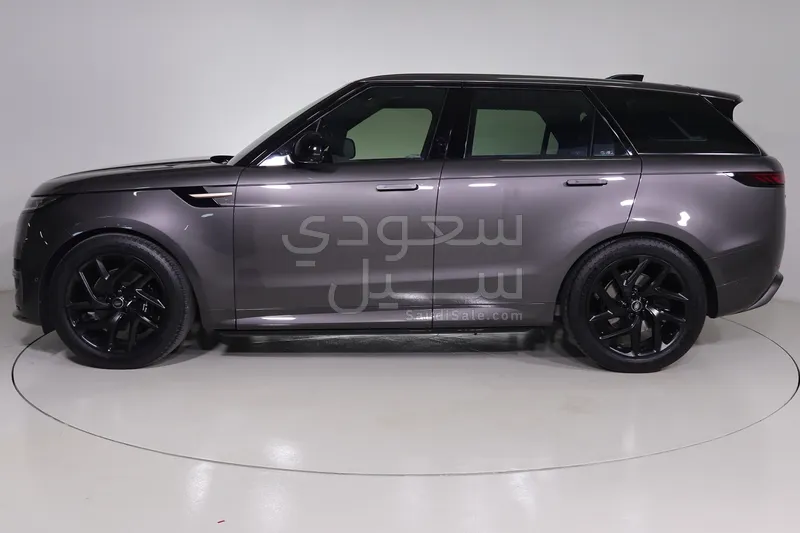 2025 لاند روفر رينج روفر سبورت اس اي دايناميك