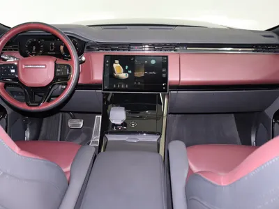 2025 لاند روفر رينج روفر سبورت اس اي دايناميك