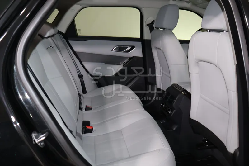 2025 لاند روفر رينج روفر فيلار أر - دايناميك