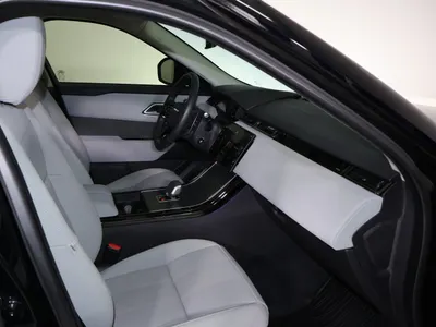 2025 لاند روفر رينج روفر فيلار أر - دايناميك