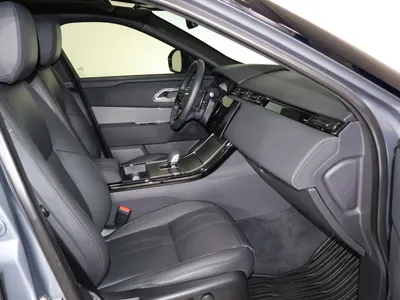 2025 لاند روفر رينج روفر فيلار أر - دايناميك