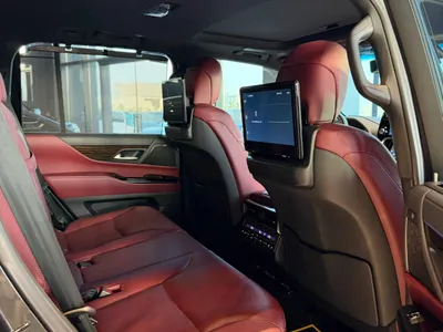 2024 لكزس إل إكس 600