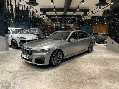 2021 بي ام دبليو الفئة السابعة 730 إل أي