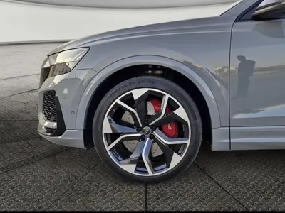 2023 اودي ار اس كيو 8