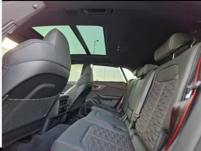 2023 اودي ار اس كيو 8