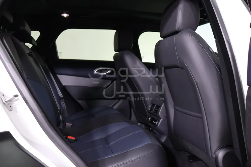 2025 لاند روفر رينج روفر فيلار أر - دايناميك