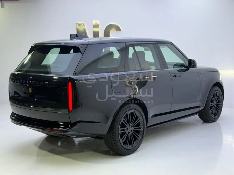 2026 Land Rover Range Rover HSE