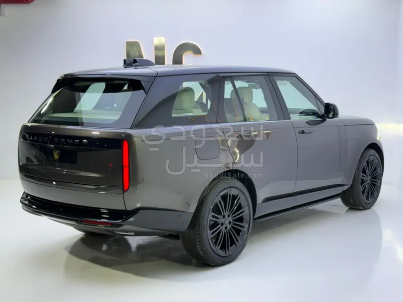 2026 Land Rover Range Rover HSE